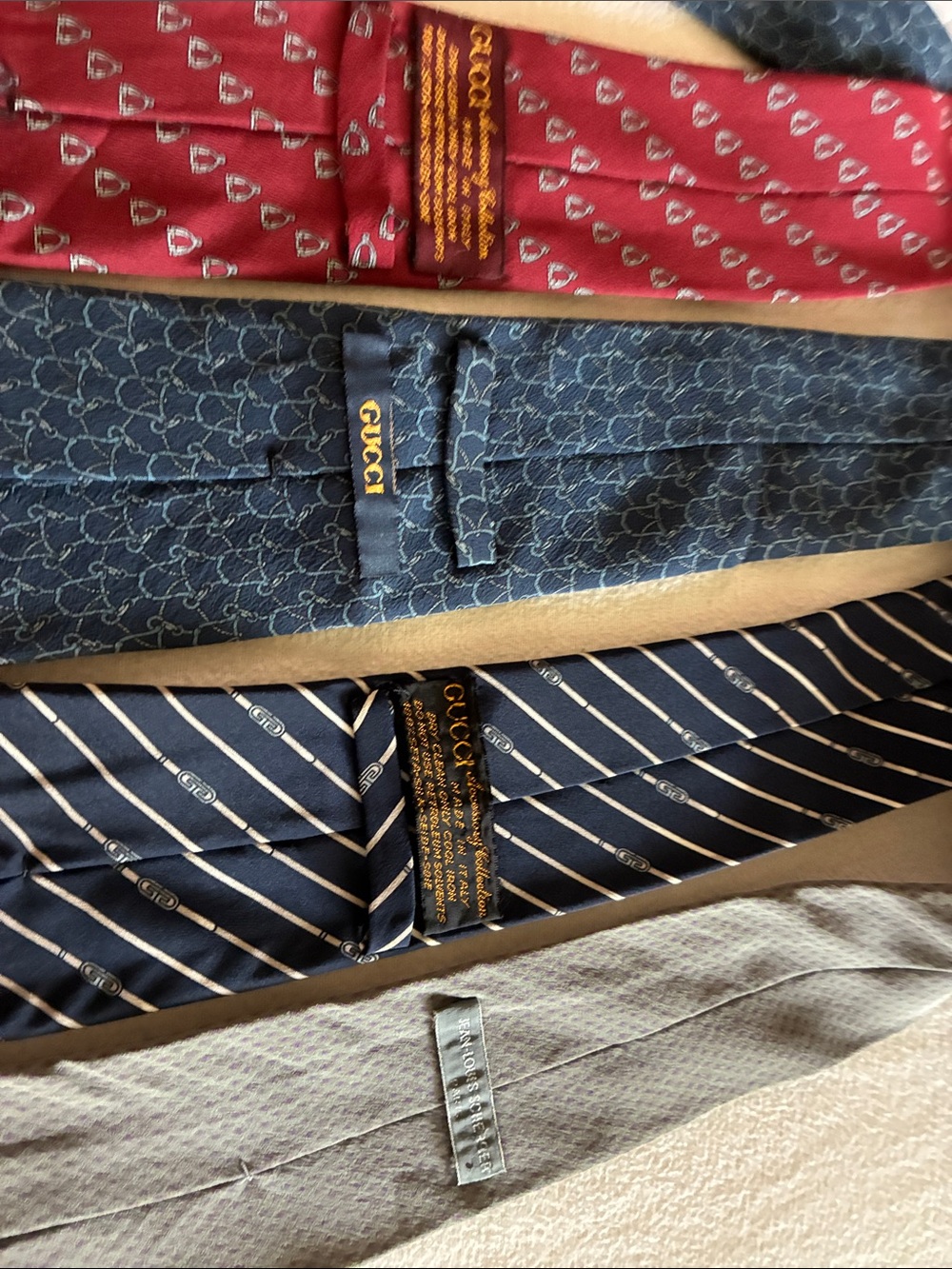 Gucci Men's Silk Tie Set — Navy, Red,